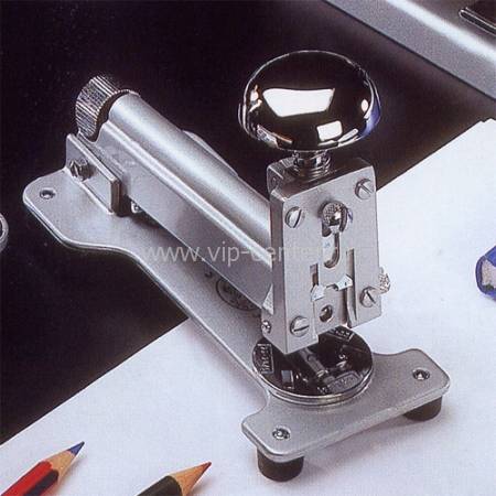 Степлер (средний) M10CG