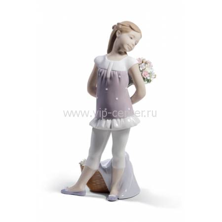 Статуэтка "Твои любимые цветы" Lladro 01008632