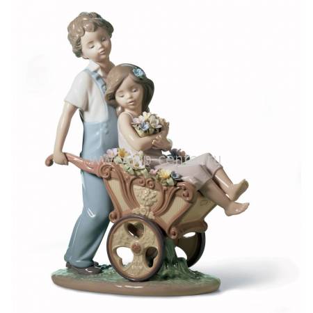 Статуэтка "Самая красивая" Lladro 01006850