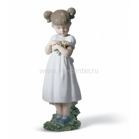 Статуэтка "Цветы для мамы" Lladro 01008021