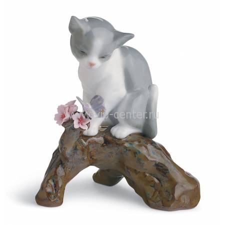 Статуэтка "Бутоны для котенка" Lladro 01008382