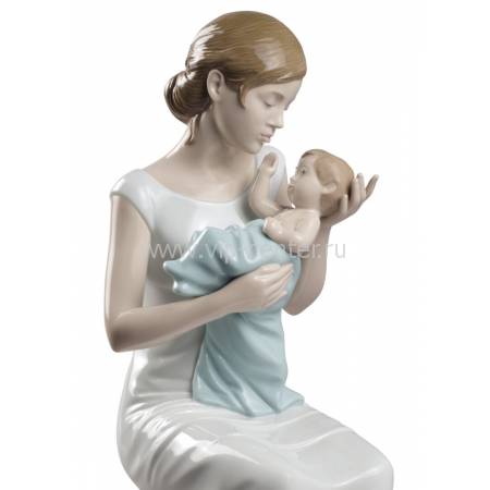 Статуэтка "Нежная колыбельная" Lladro 01008781