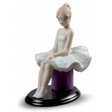 Статуэтка "Моё первое занятие балетом" Lladro 01009334