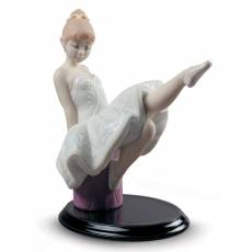 Статуэтка "Маленькая балерина" Lladro 01009335