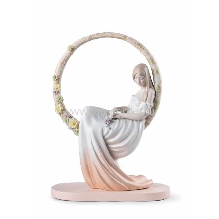 Статуэтка "В её мыслях" Lladro 01009537