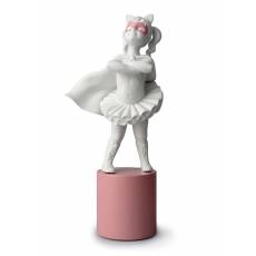 Статуэтка "Супергероиня" Lladro 01009483