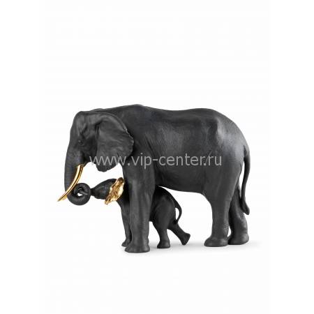 Статуэтка "Слон со слонёнком" матовый Lladro 01009581